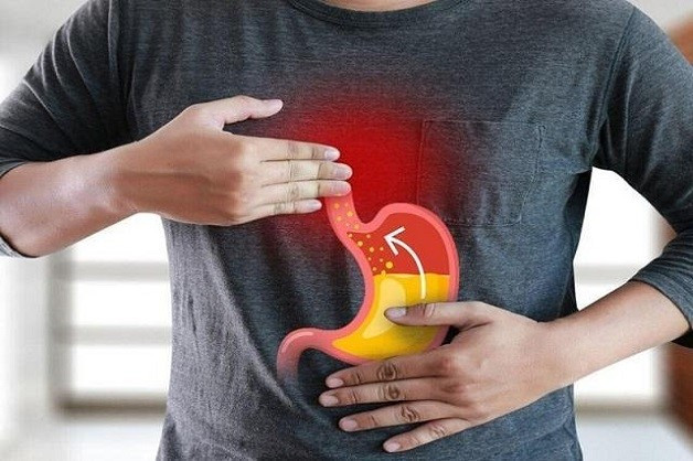 Dạ dày trào ngược có nguy hiểm không? Nguyên nhân và cách phòng ngừa Dạ dày trào ngược có nguy hiểm không?